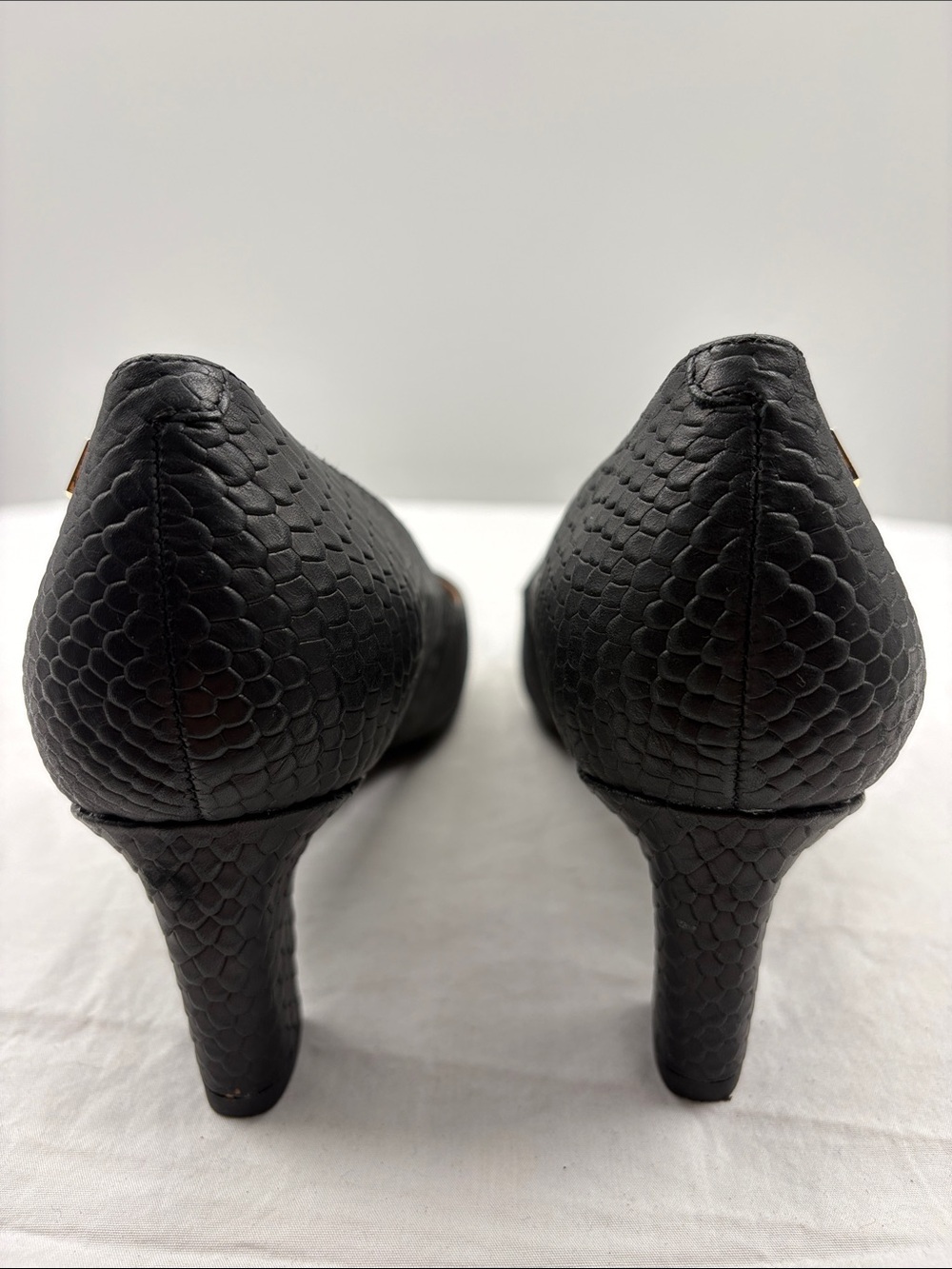 Vionic Mia Block Heels. 7.5. - Picture 7 of 10